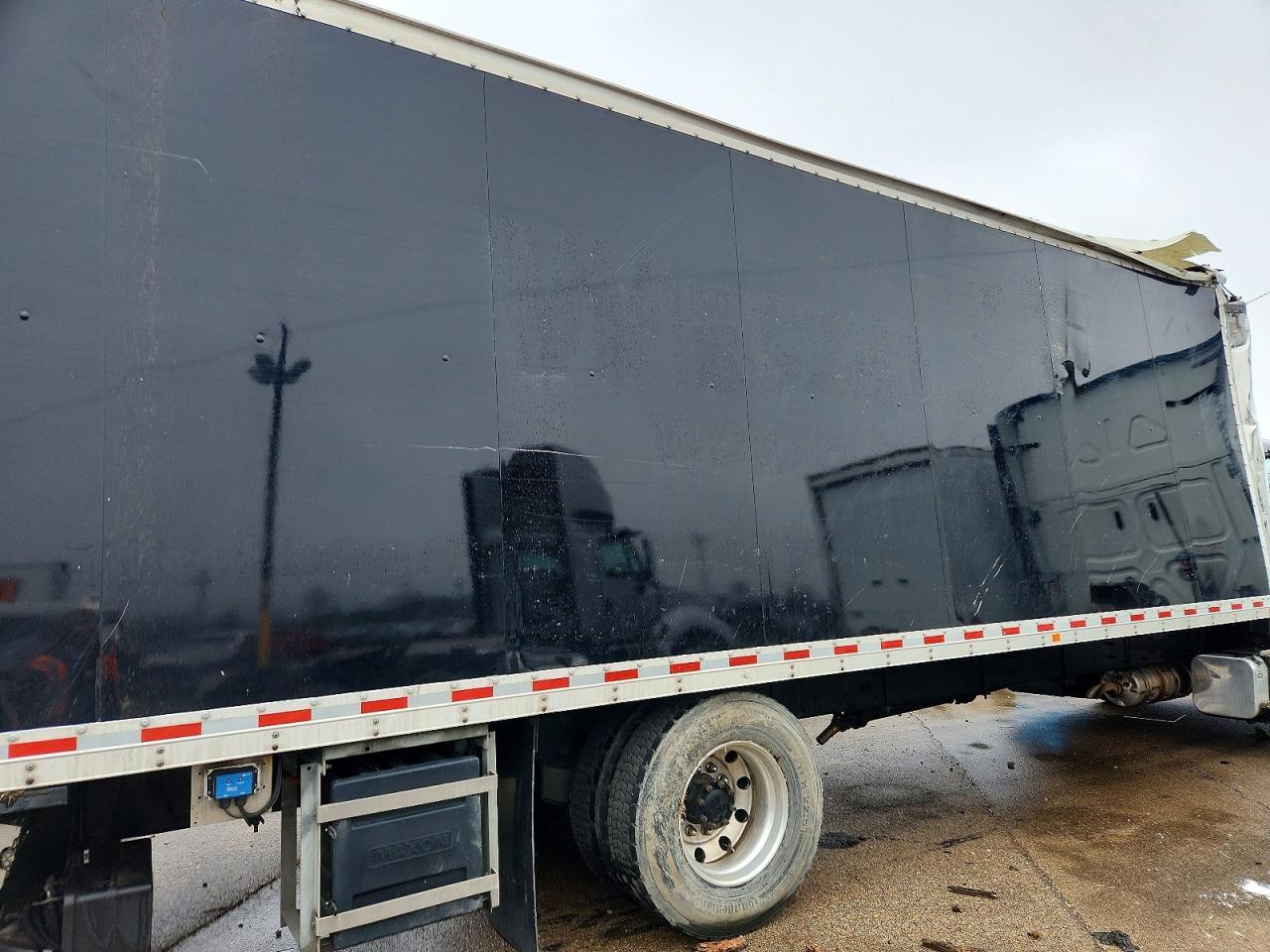 2021 Freigliner 2021 Freightliner Business Class M2 BOX Truck