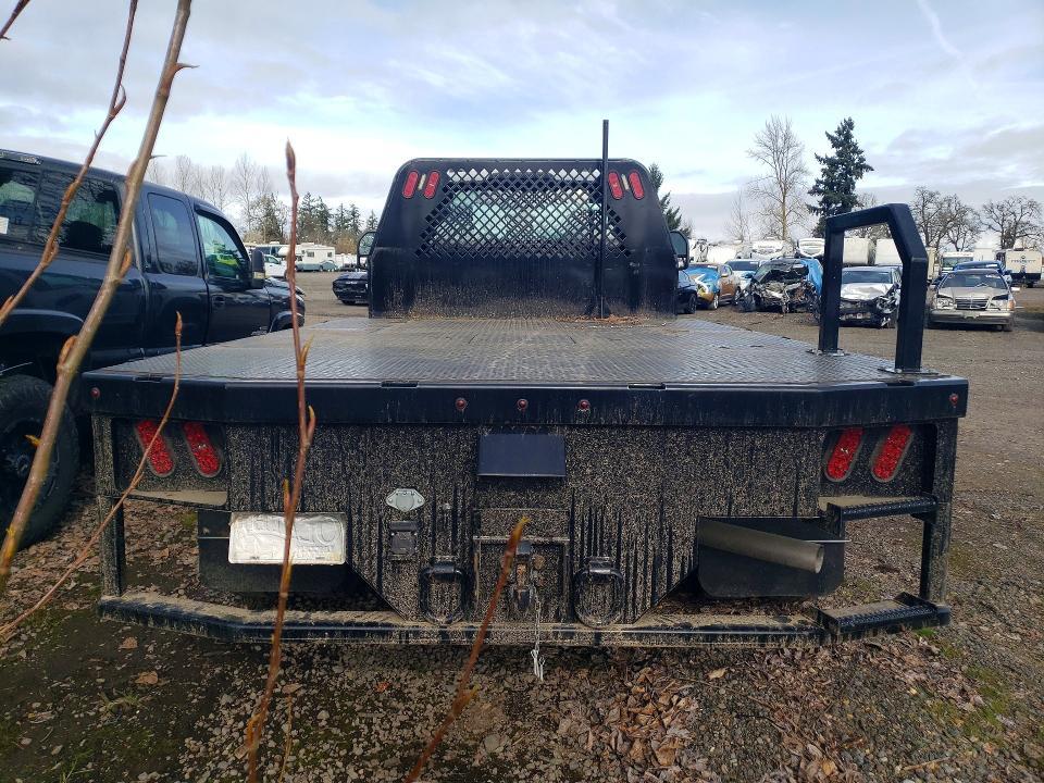 2022 Ford F550 Super Duty Flatbed Truck