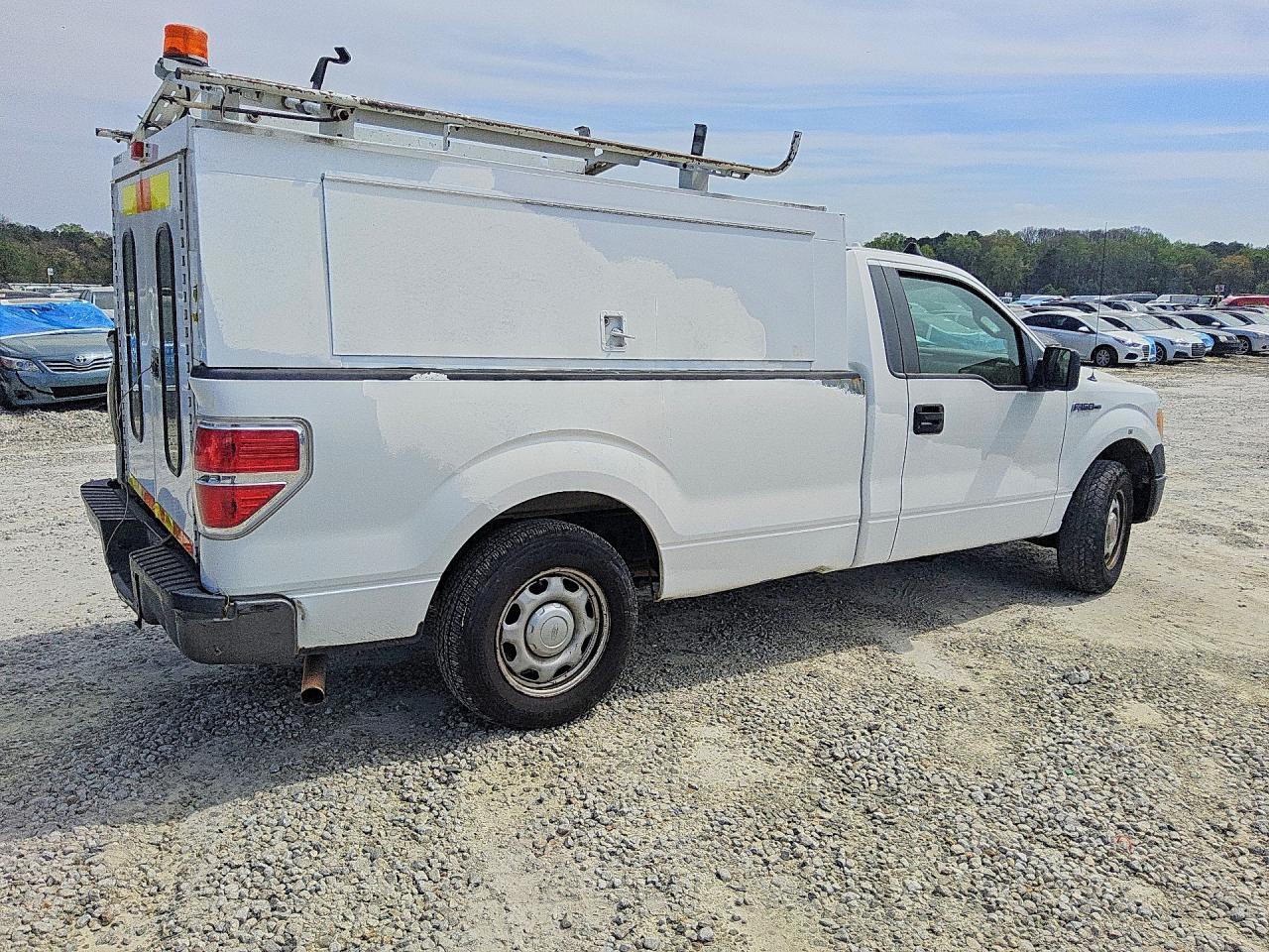 2010 Ford F150 Super Duty Utility / Service Truck