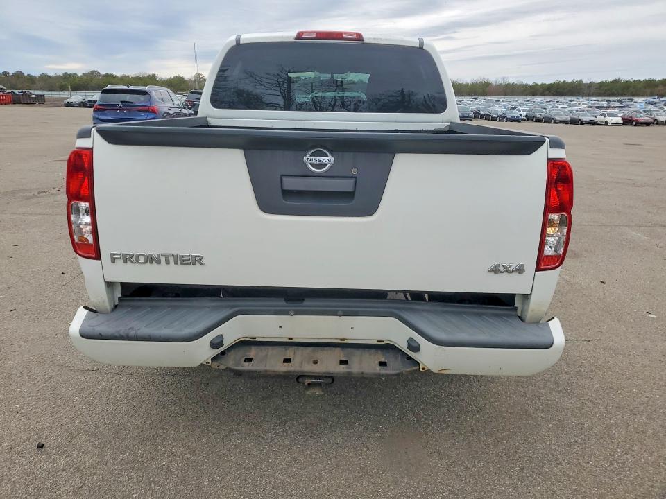 2018 Nissan Frontier S