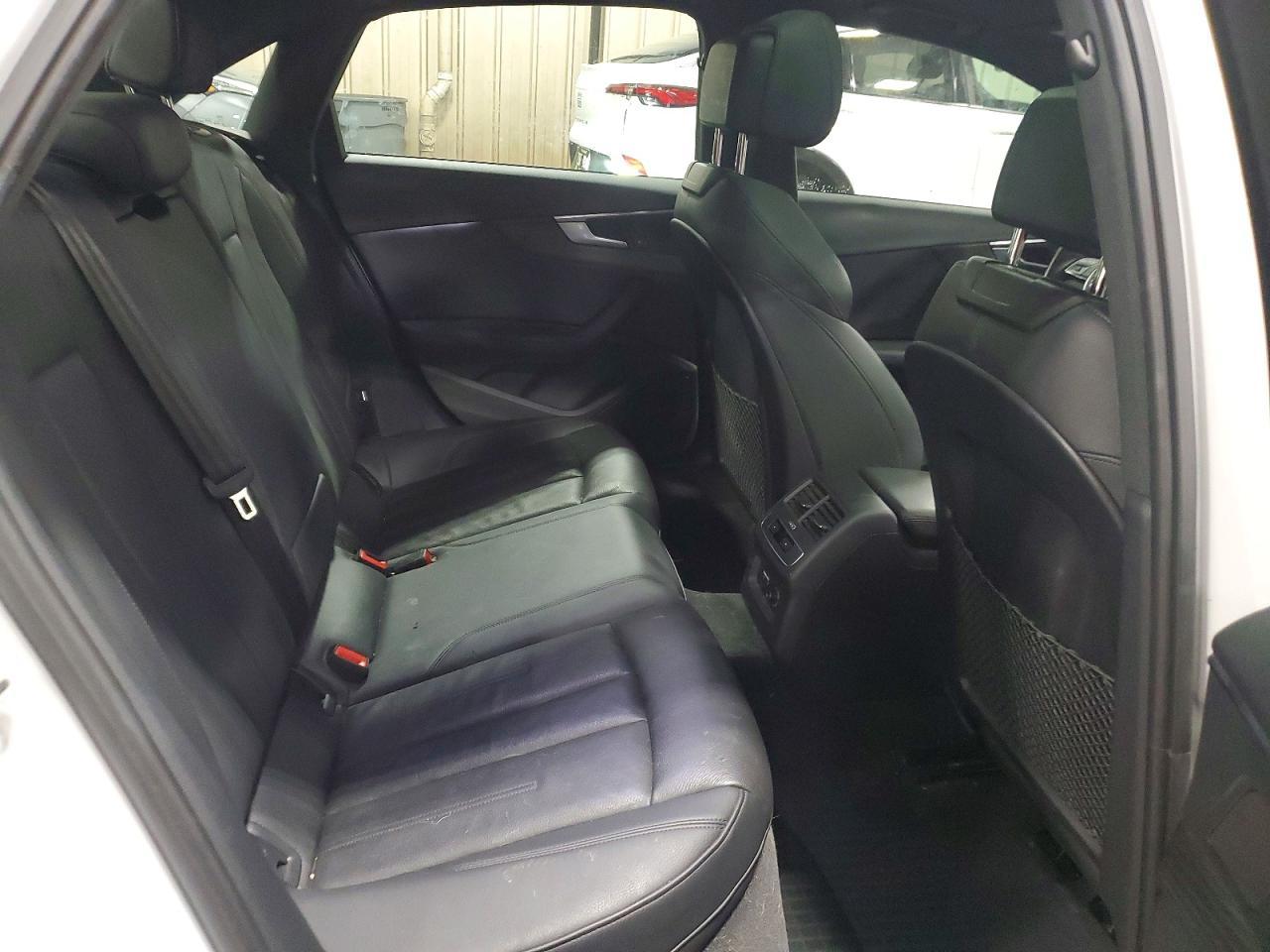 2019 Audi A4 Premium Plus