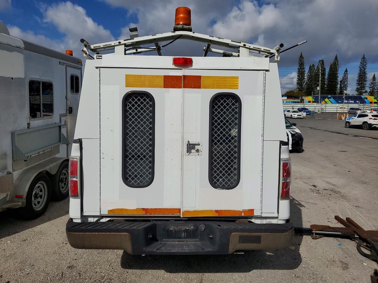 2010 Ford F150 Utility / Service Truck