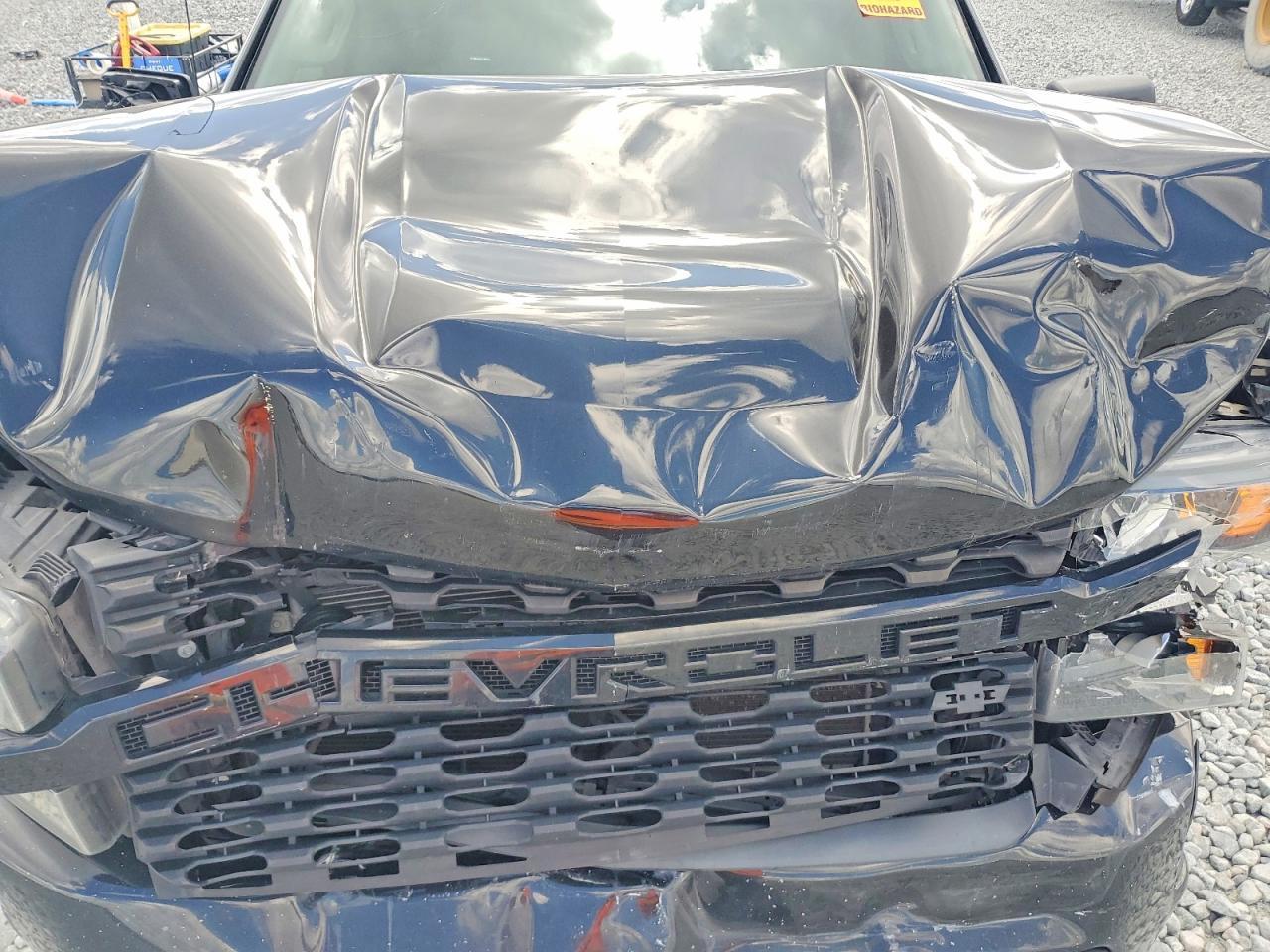 2021 Chevrolet Silverado K1500 Custom