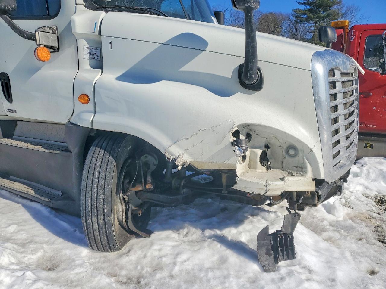 2016 Freightliner Cascadia 125 Semi Truck