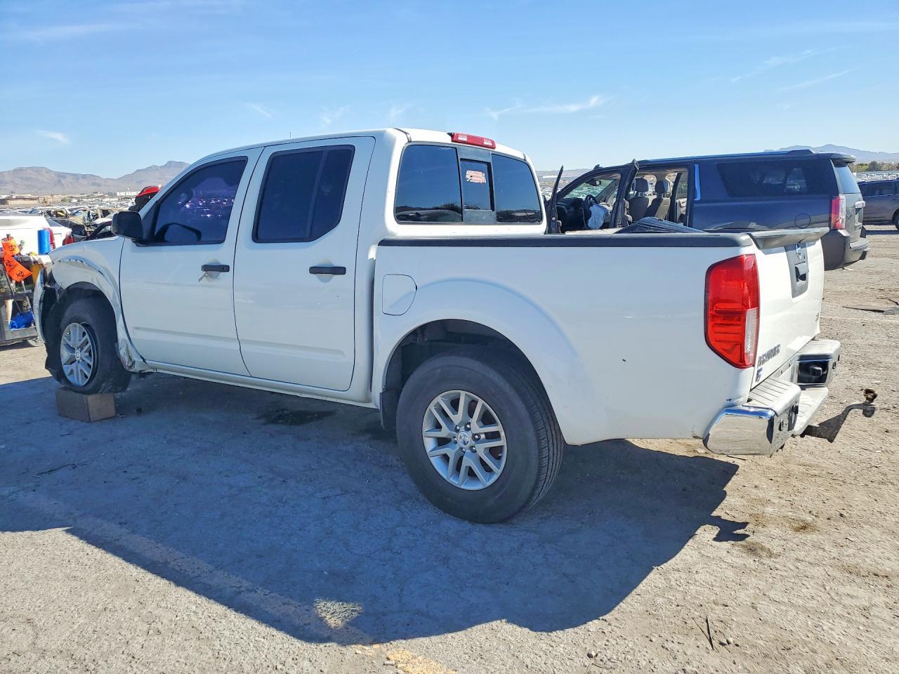 2015 Nissan Frontier S
