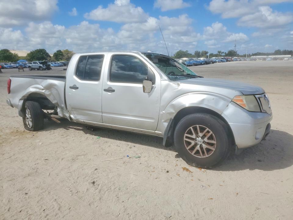2015 Nissan Frontier SV