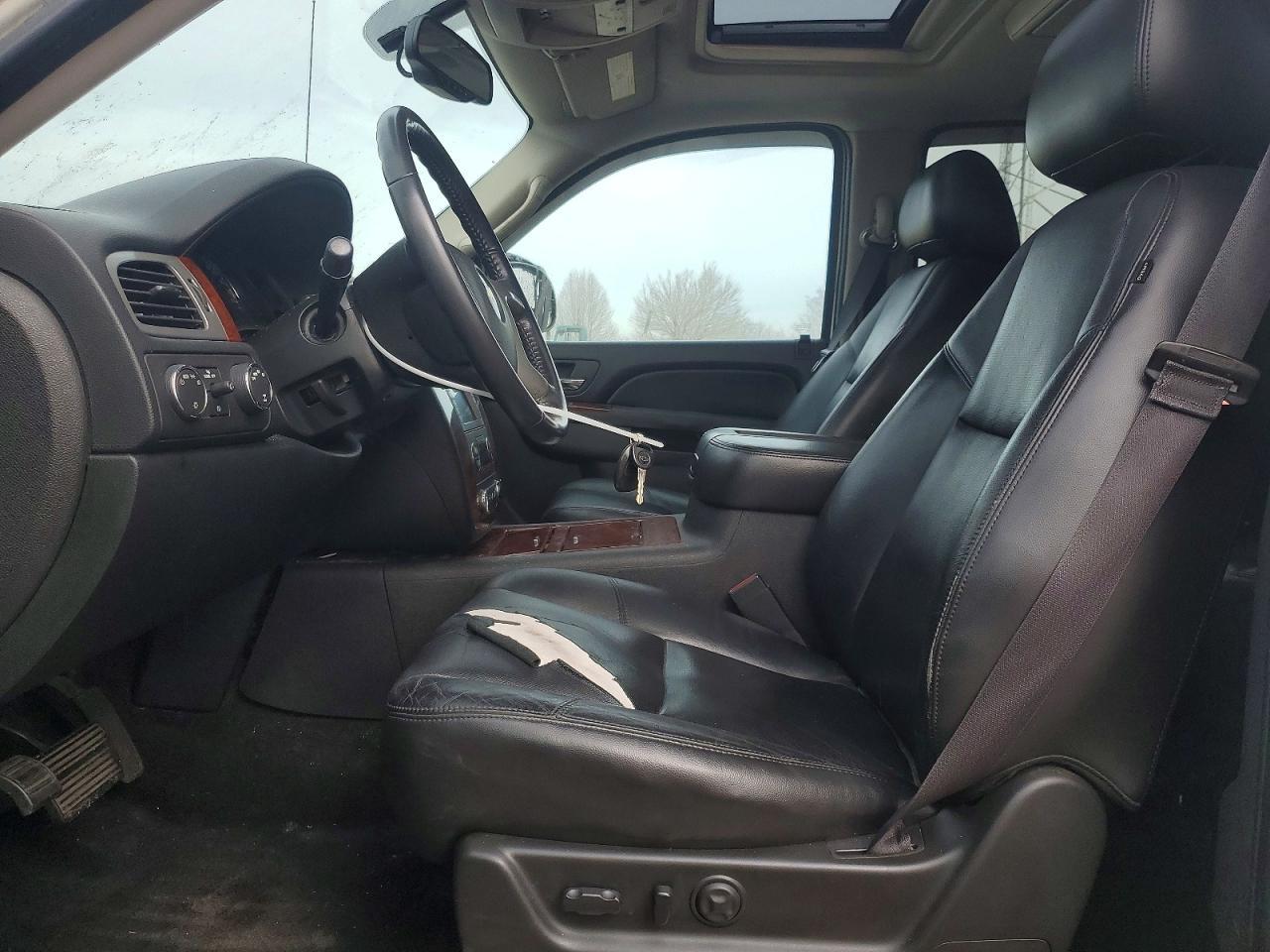 2011 Chevrolet Avalanche LTZ