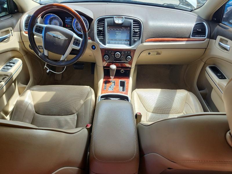 2011 Chrysler 300 Limited