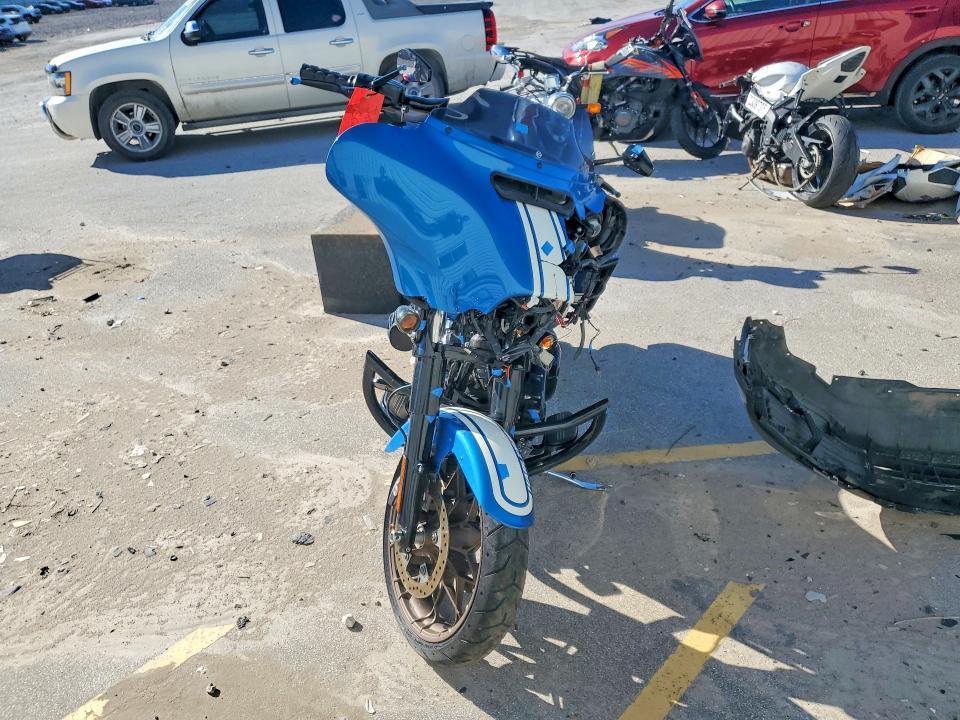 2023 Harley-Davidson Flhxst