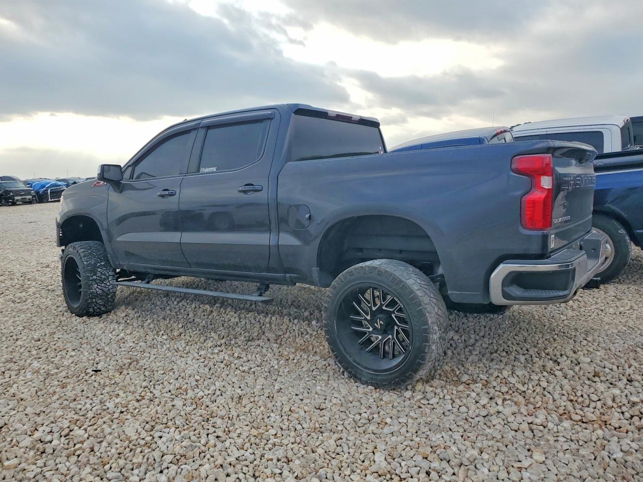 2023 Chevrolet Silverado K1500 LT