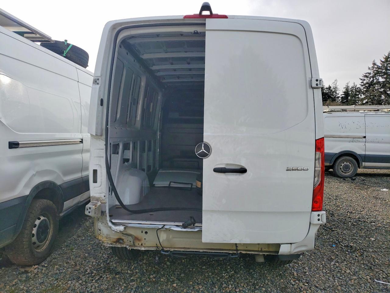 2024 Mercedes-Benz Sprinter 2500 Delivery Van