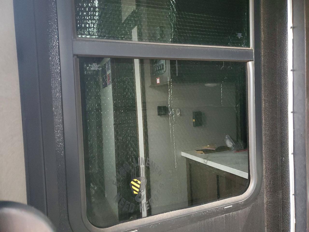 2021 Keystone Voltage Camper