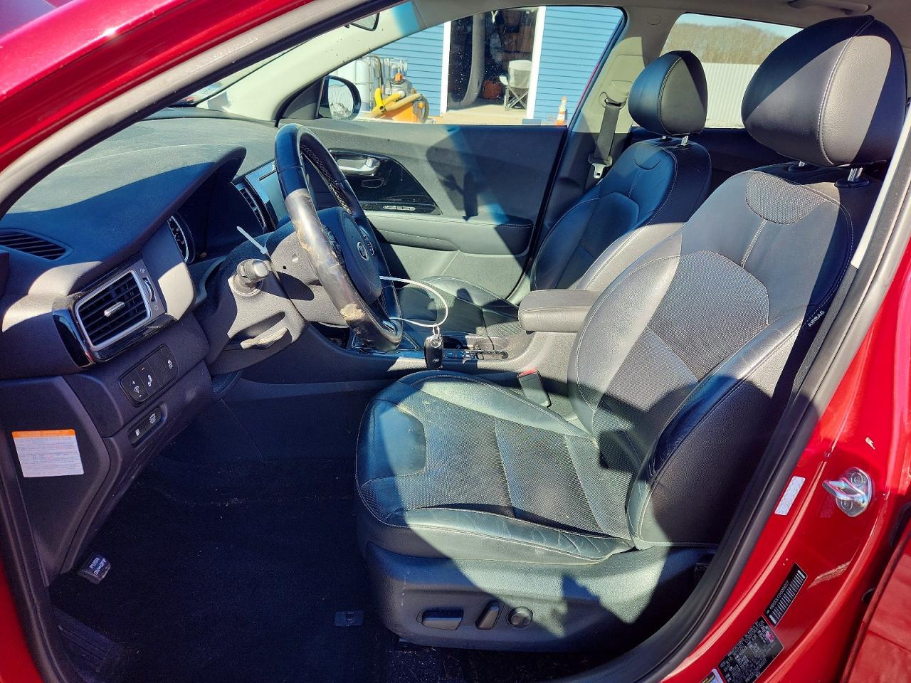 2017 KIA Niro Touring