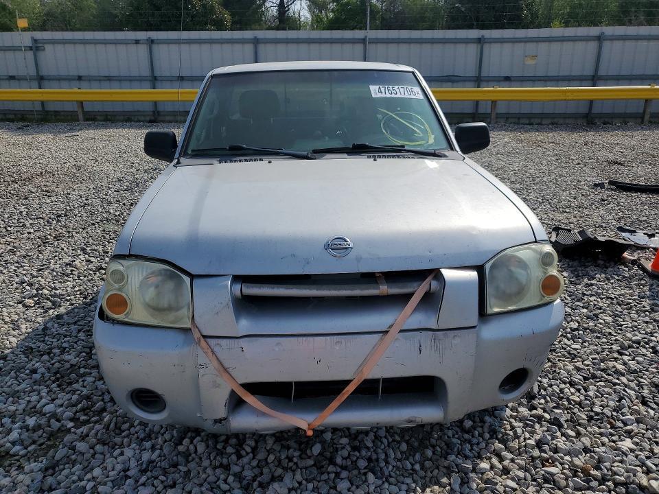 2004 Nissan Frontier Standard