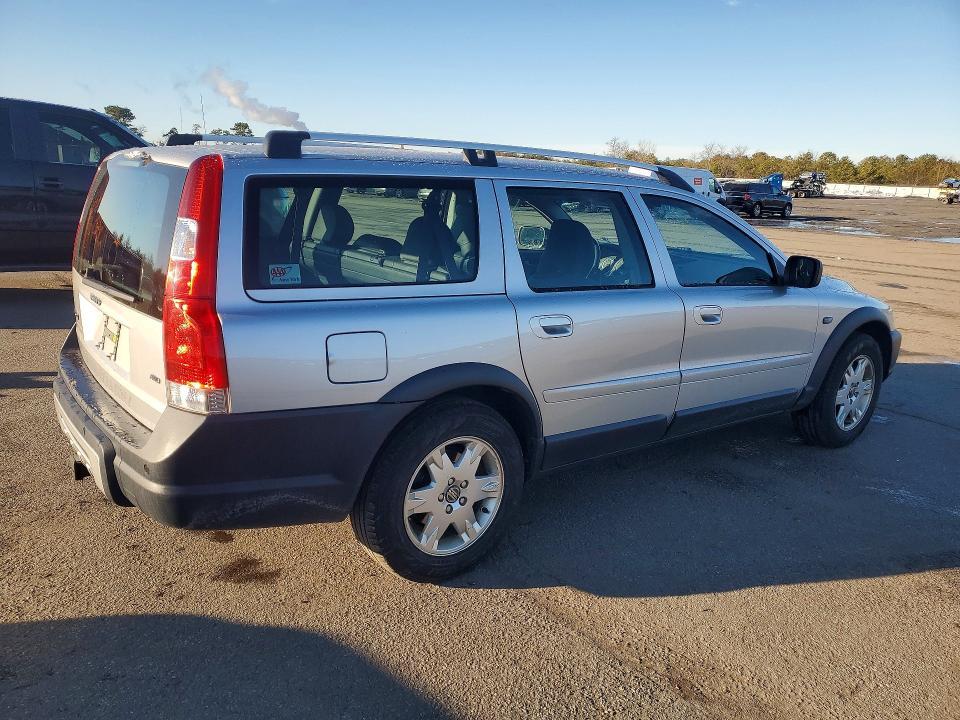 2005 Volvo Xc70