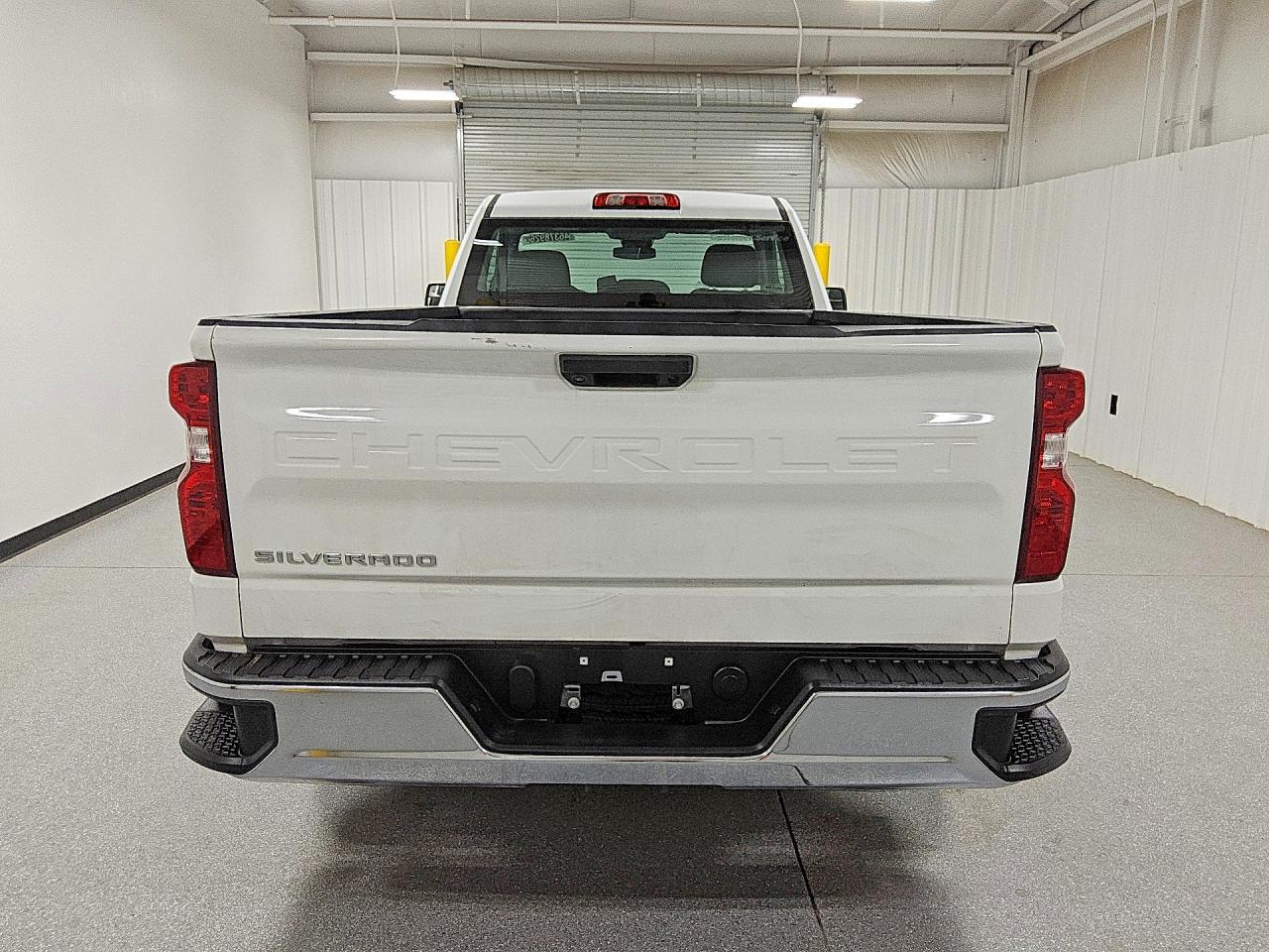 2025 Chevrolet Silverado C1500