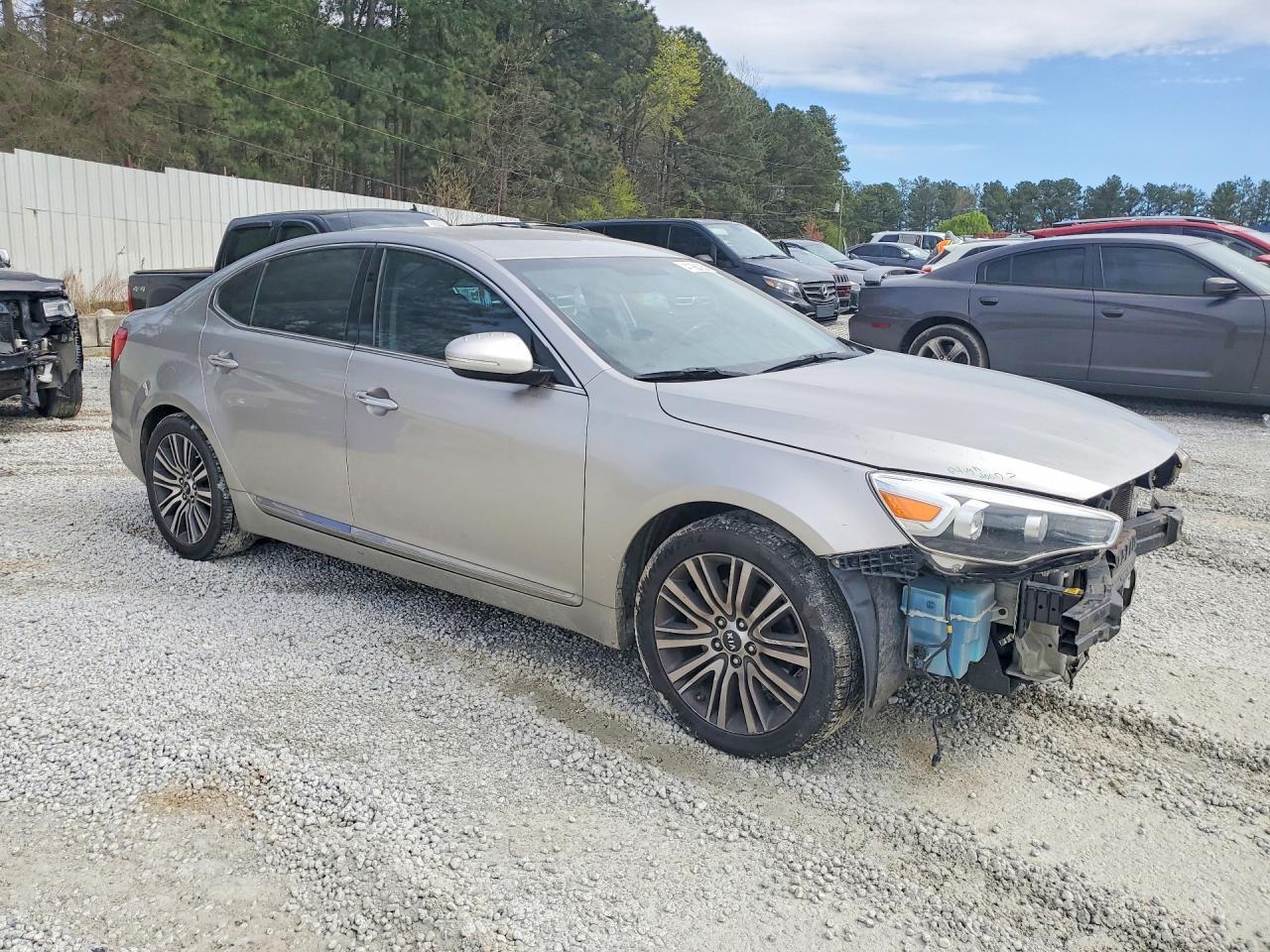 2014 KIA Cadenza Premium