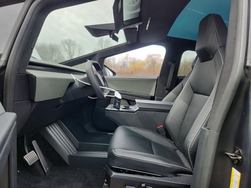 2024 Tesla Cybertruck
