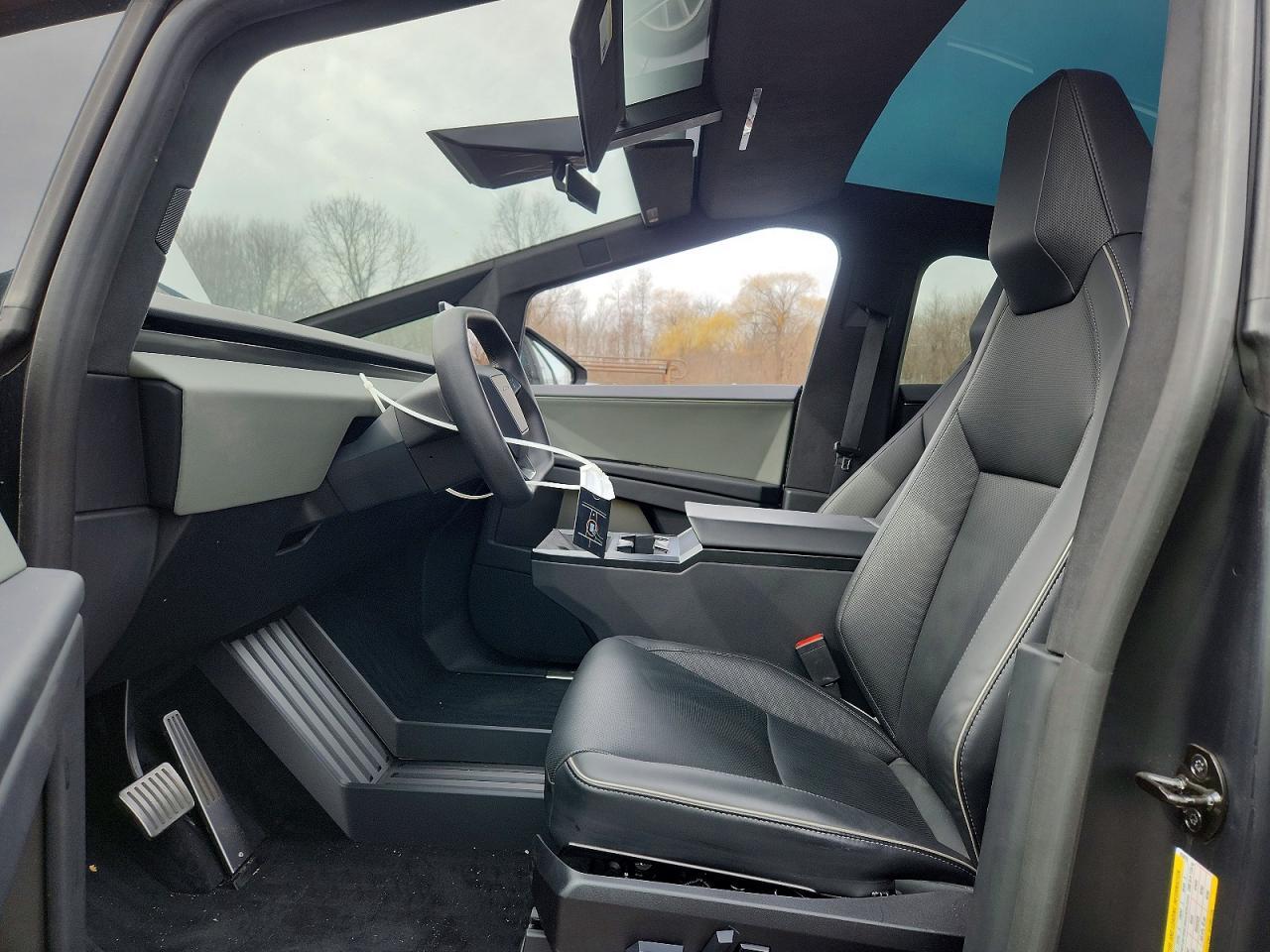 2024 Tesla Cybertruck