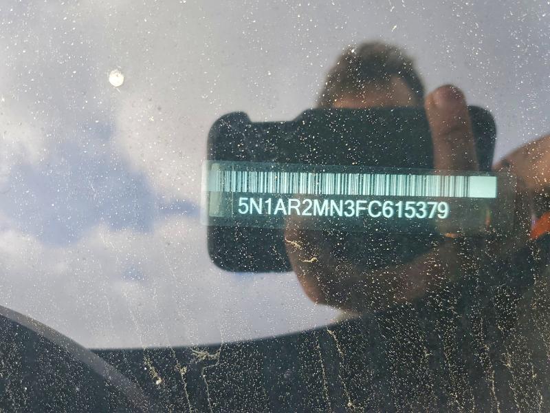 2015 Nissan Pathfinder sv