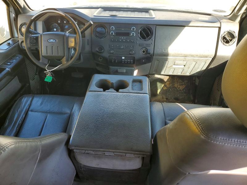 2012 Ford F450 Super Duty Flatbed Truck