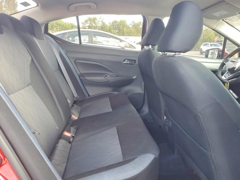 2024 Nissan Versa sv