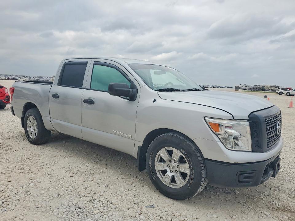 2017 Nissan Titan S