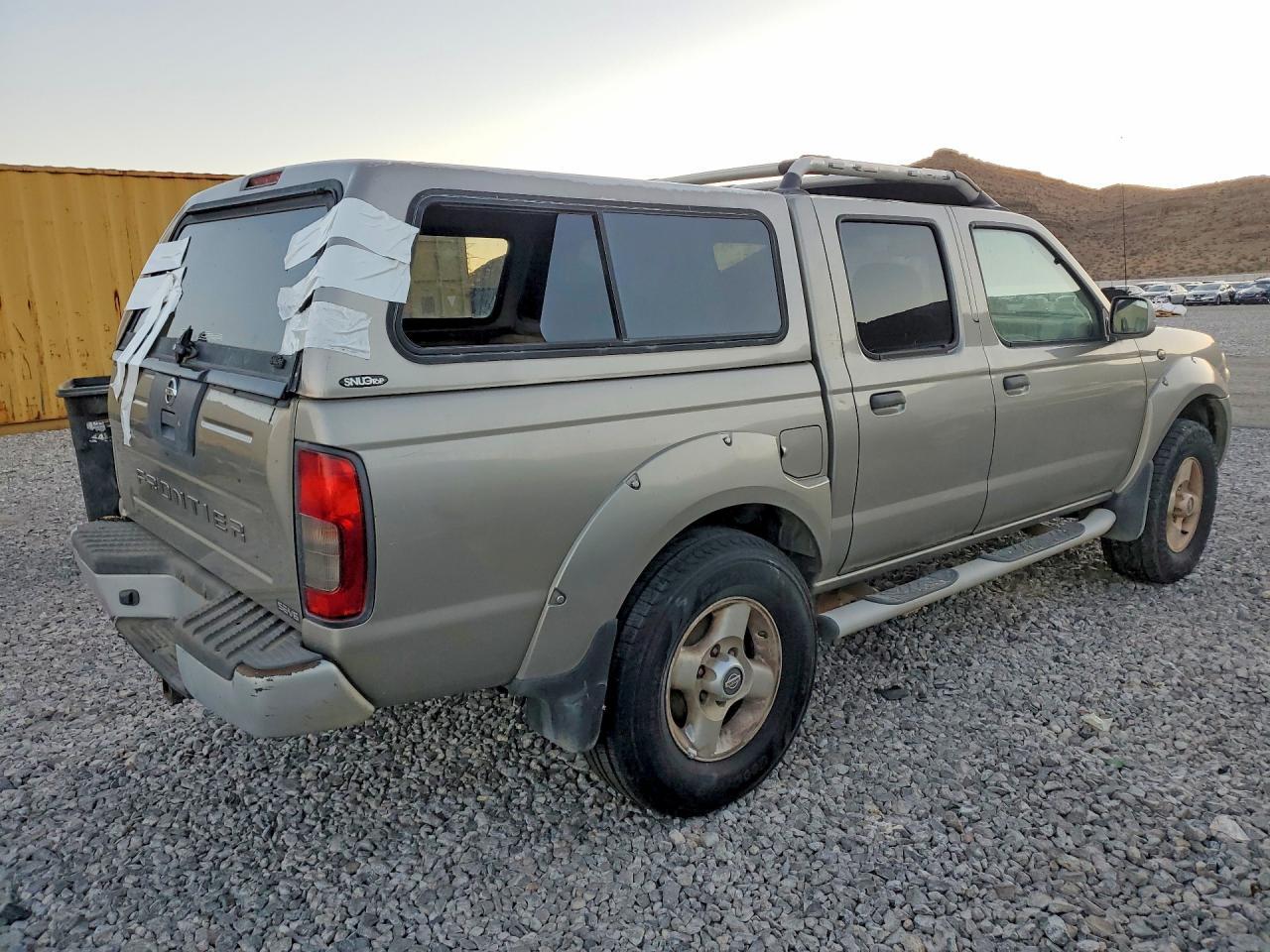 2001 Nissan Frontier XE