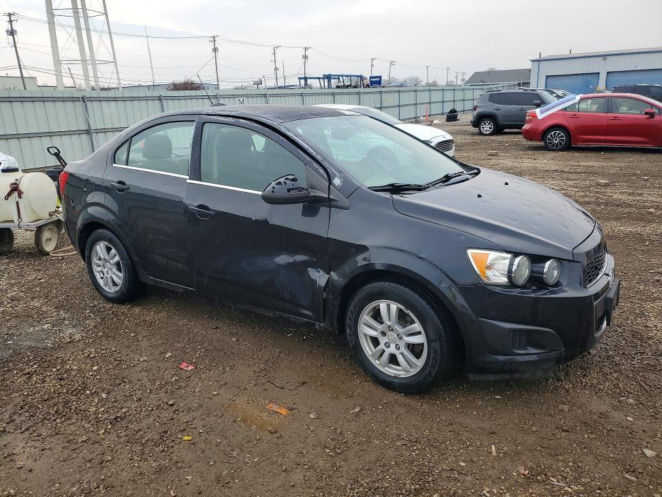 2015 Chevrolet Sonic lt