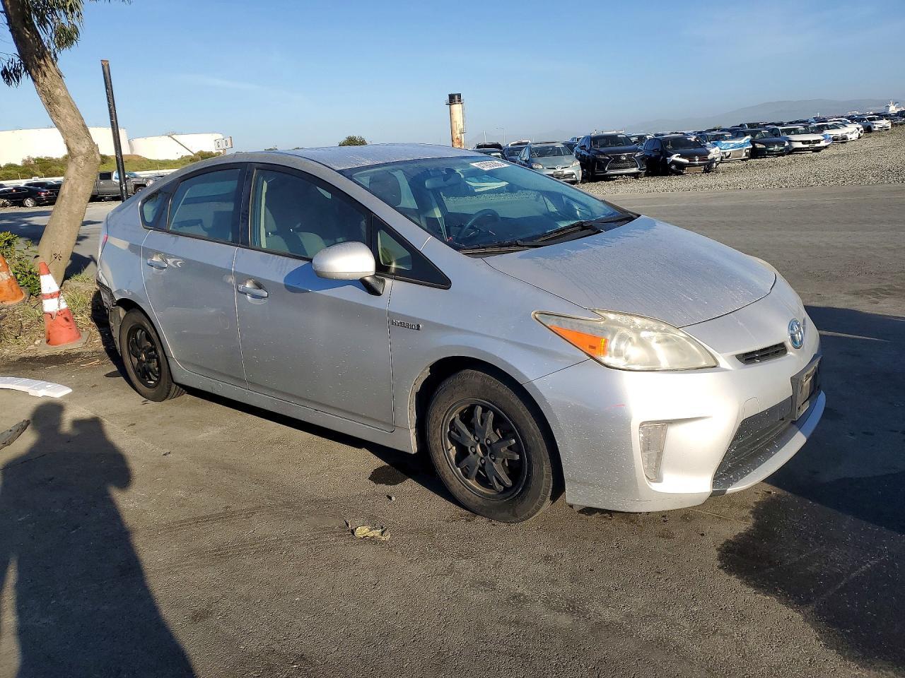 2013 Toyota Prius Three