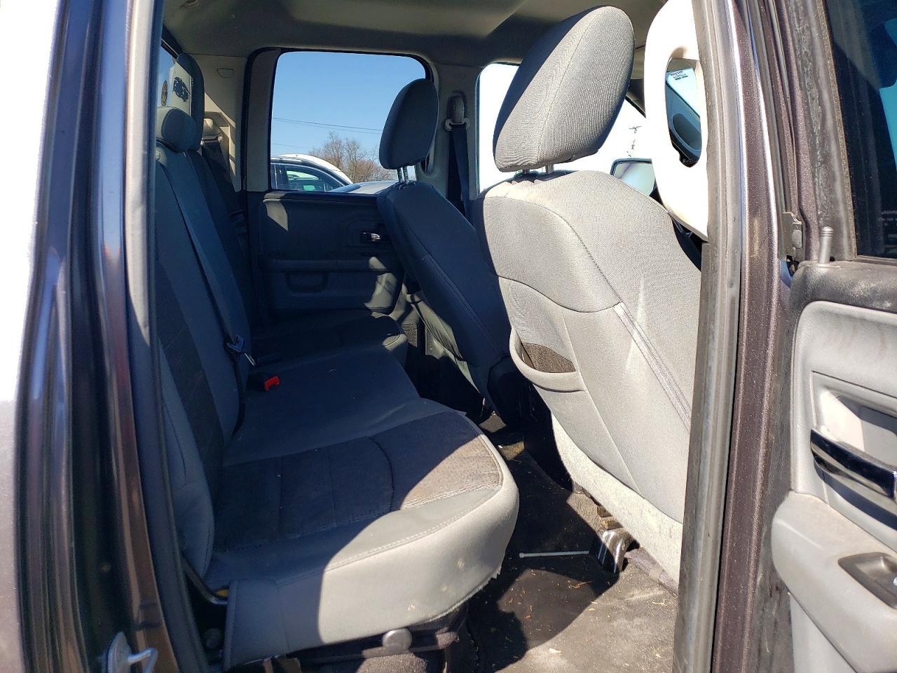 2014 Dodge RAM 1500 SLT