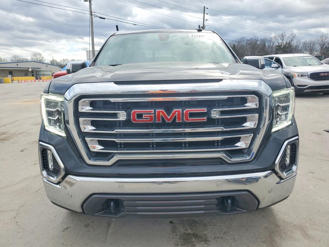 2021 GMC Sierra K1500 SLT