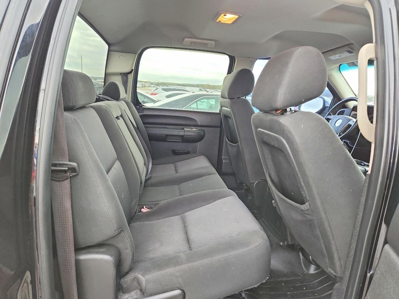 2011 Chevrolet Silverado C1500 LT