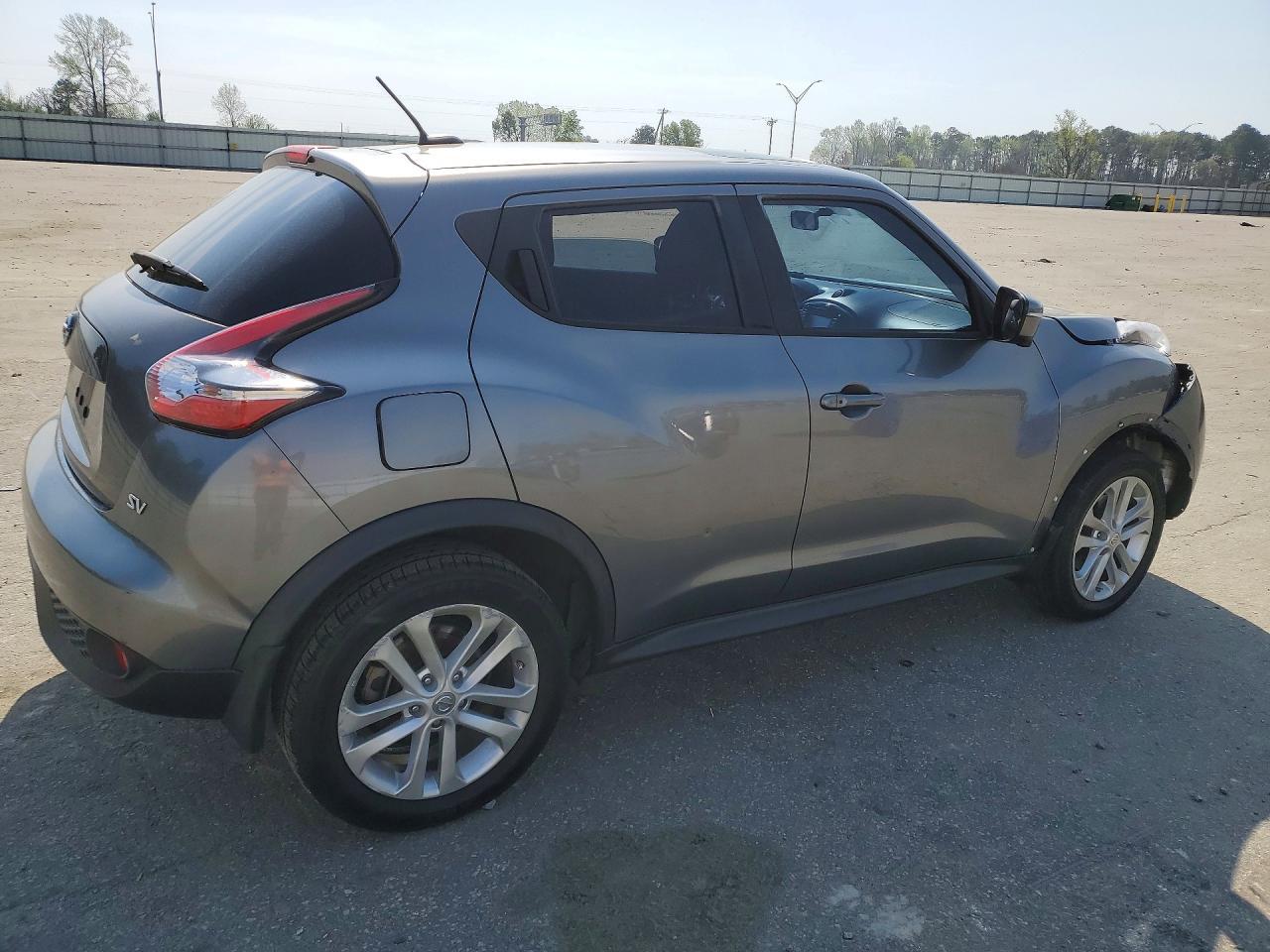 2016 Nissan Juke sv