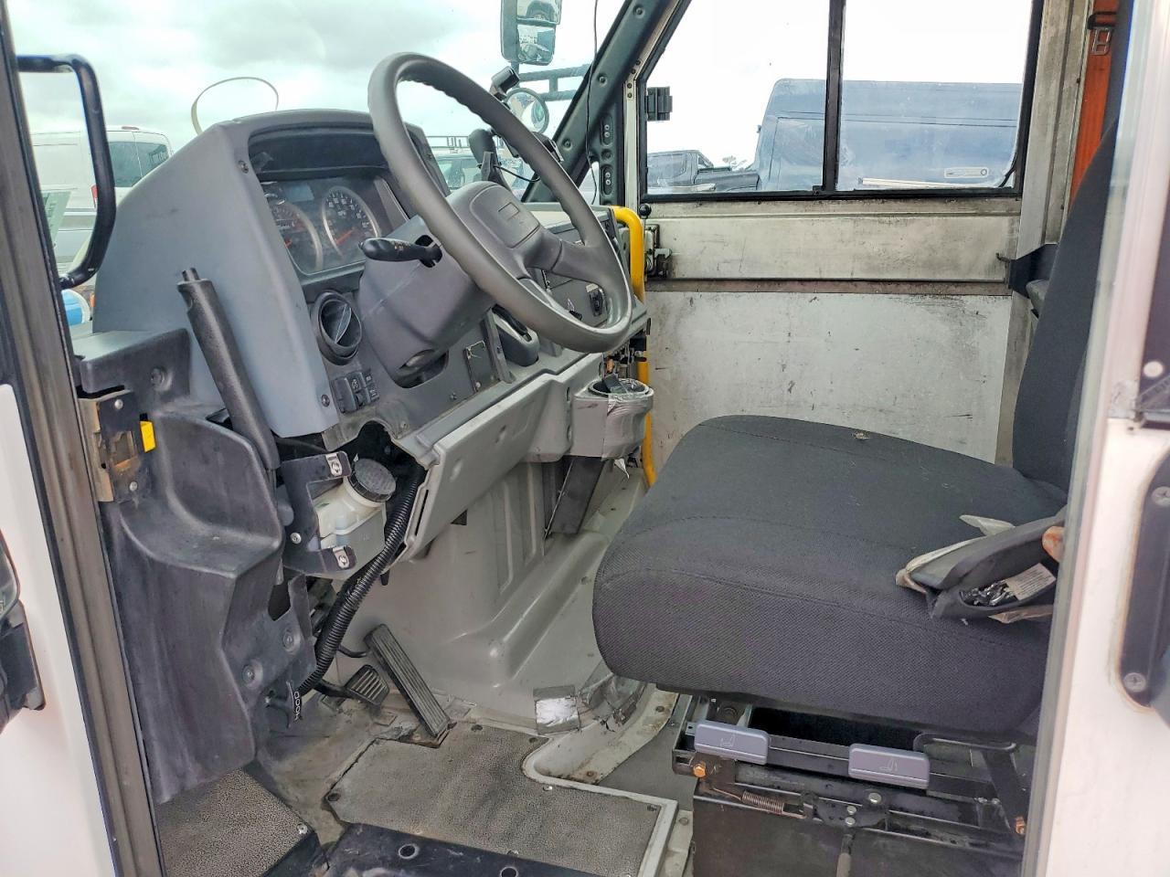 2012 Isuzu NPR HD Delivery Truck