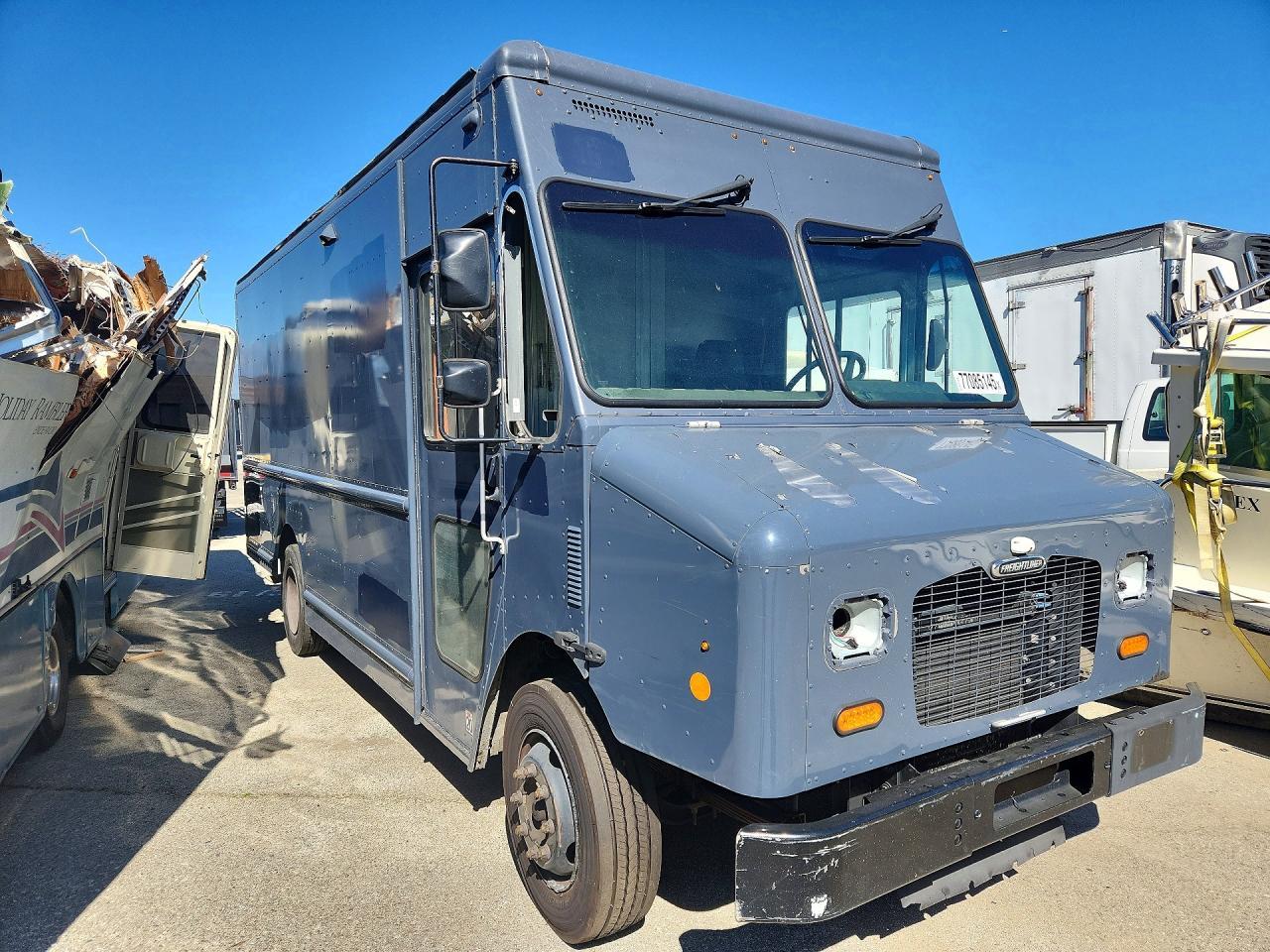 2020 Freightliner Chassis M Line WALK-IN Van