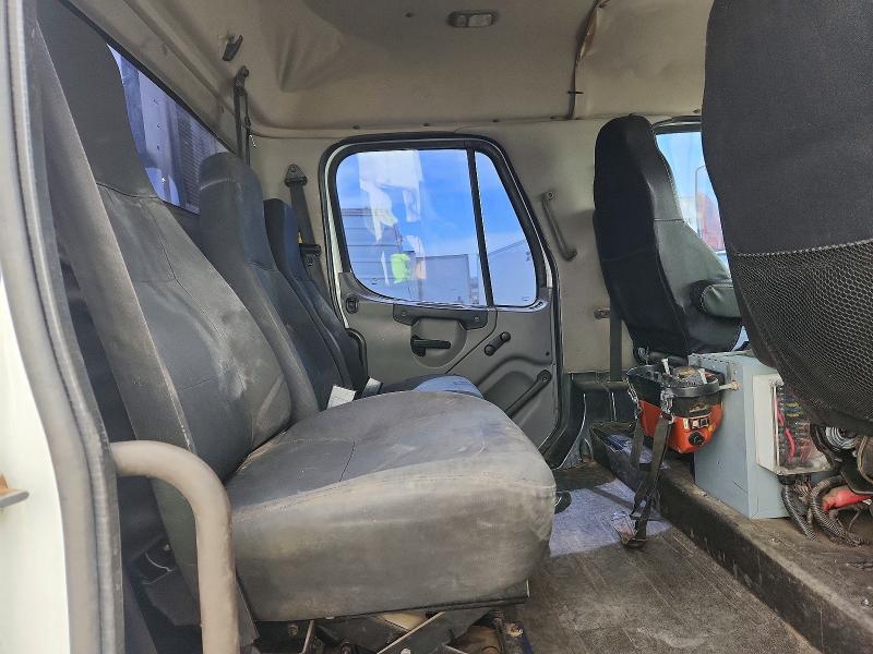 2013 Freigliner 2013 Freightliner 114SD Crane Truck