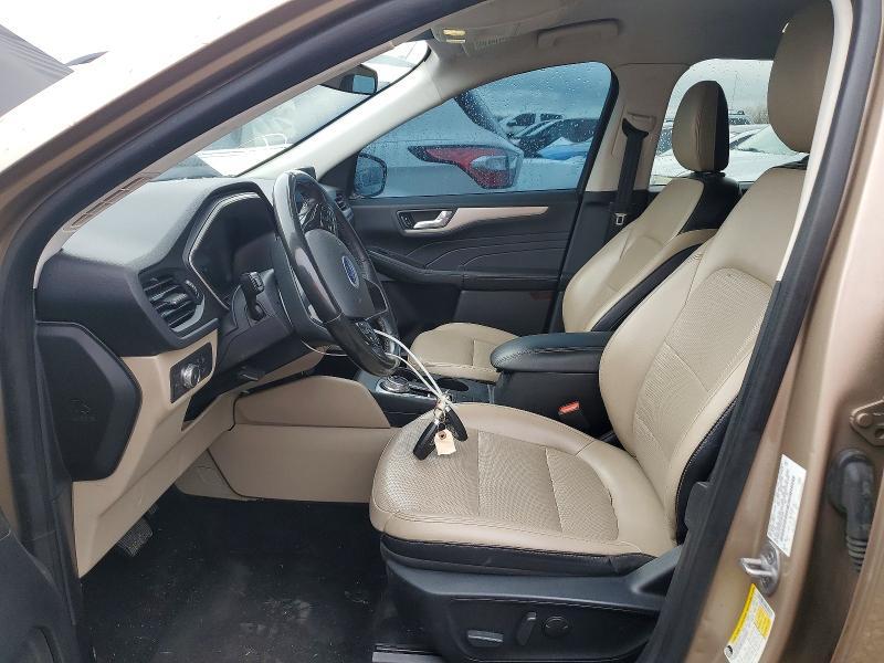 2021 Ford Escape sel