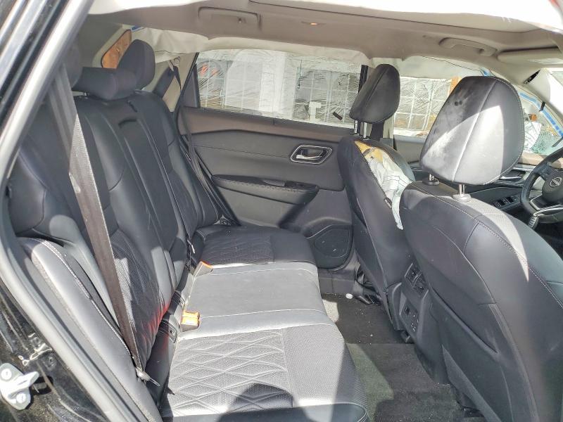 2022 Nissan Rogue Platinum