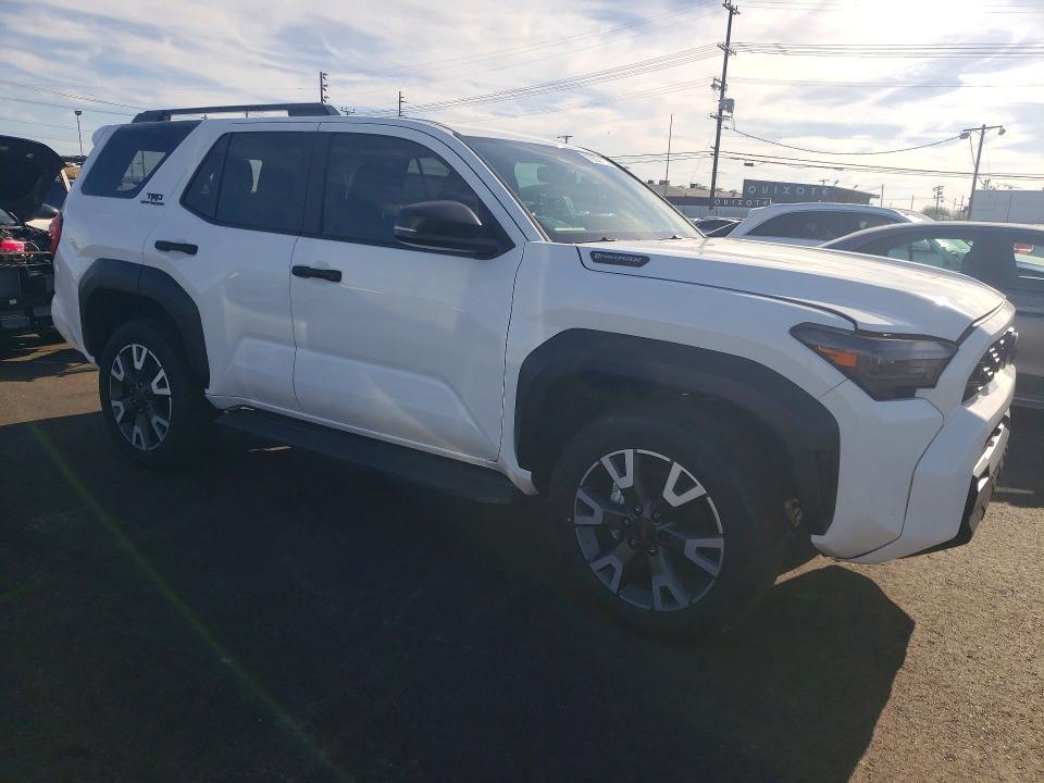 2025 Toyota 4runner trd Off-road hv