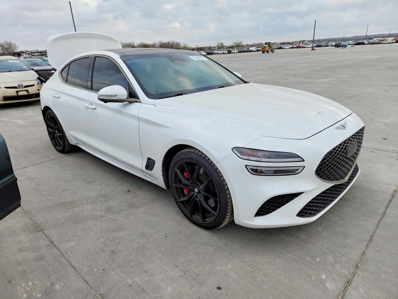 2022 Genesis G70 3.3t Standard
