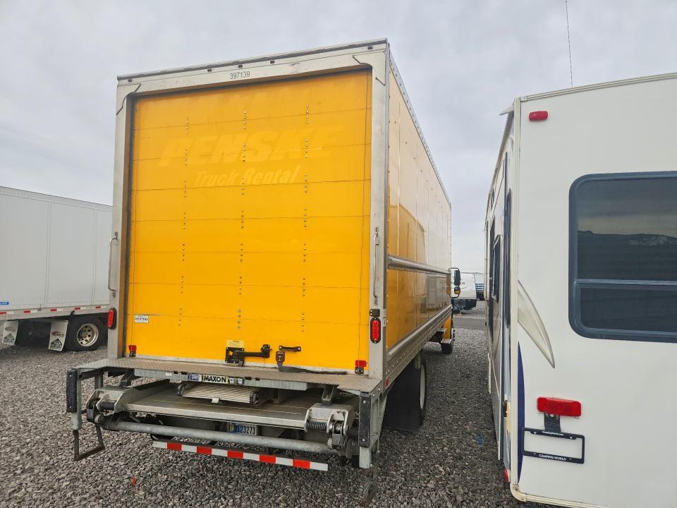 2022 Freigliner 2022 Freightliner Business Class M2 BOX Truck