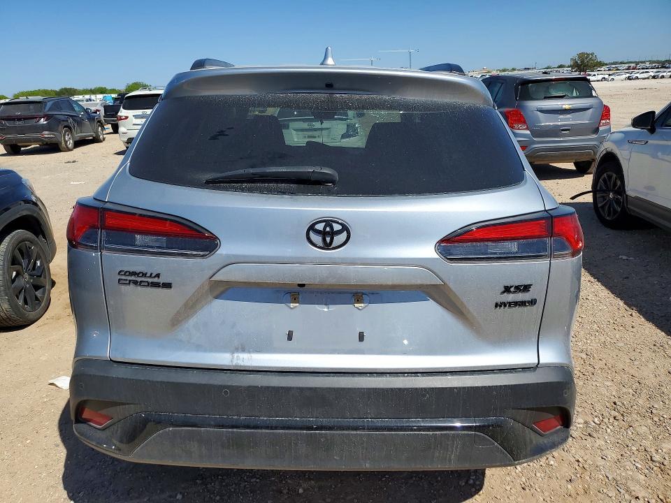 2023 Toyota Corolla Cross Hybrid xse
