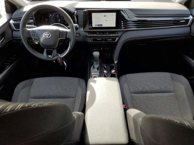 2026 Toyota Camry le