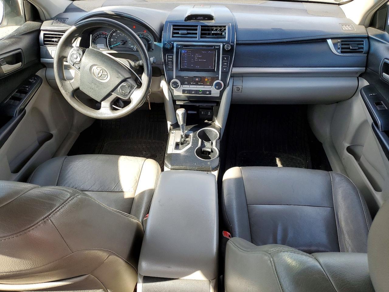 2012 Toyota Camry le