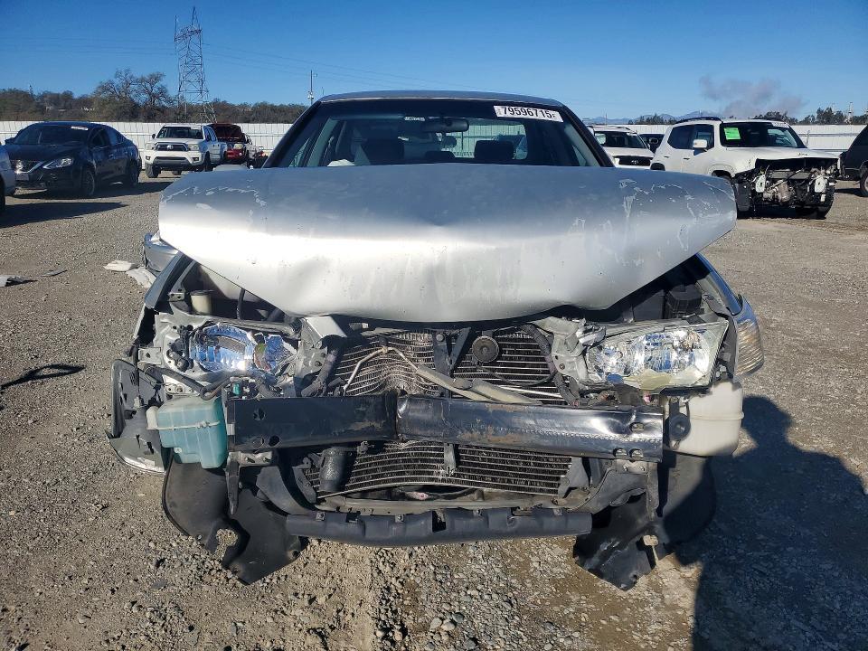 2001 Toyota Camry le