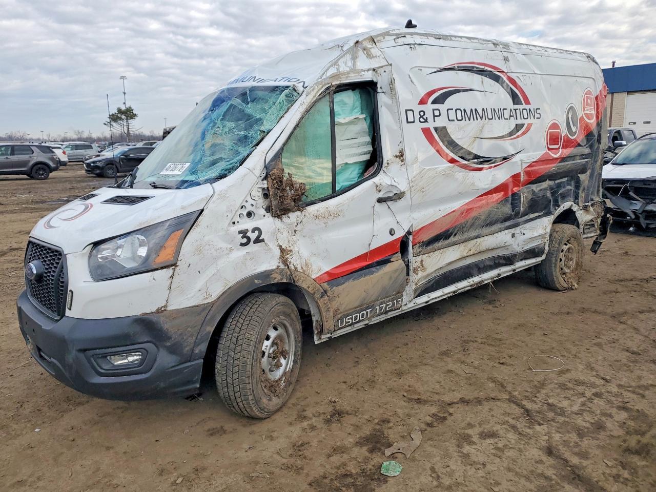2021 Ford Trans 150 Utility / Service Van