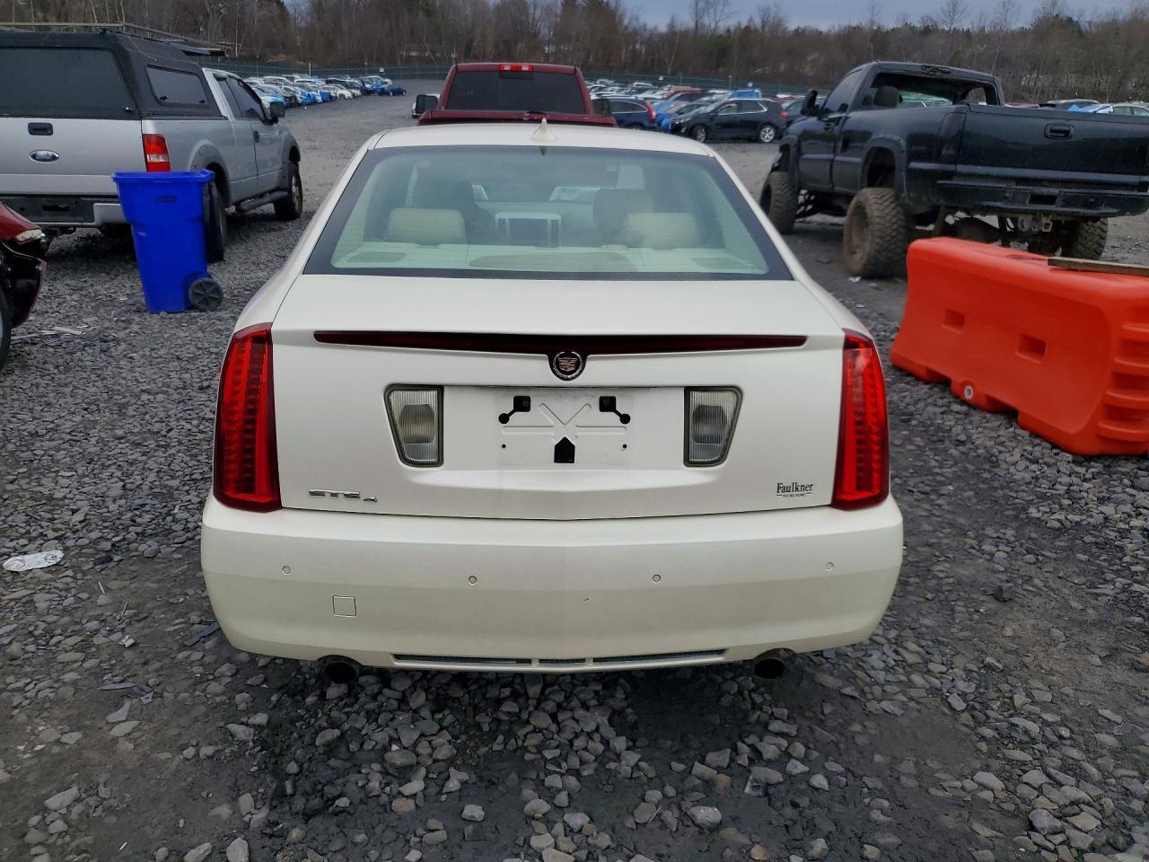 2011 Cadillac Sts Luxury