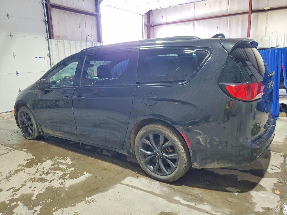 2019 Chrysler Pacifica Touring l Plus