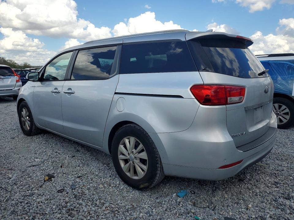 2017 KIA Sedona lx